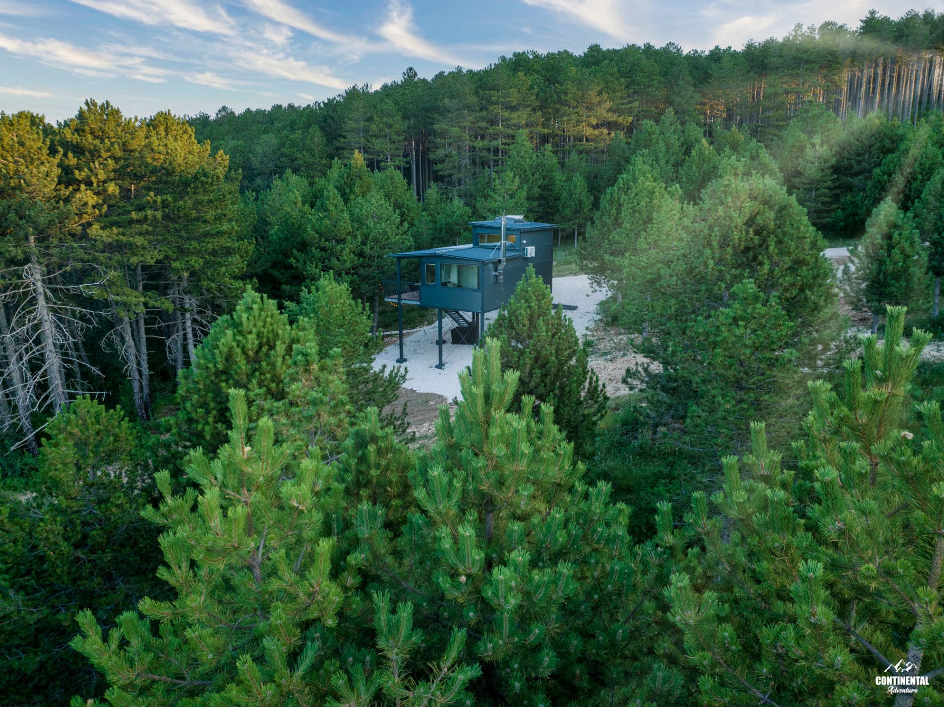 Tree house "892"